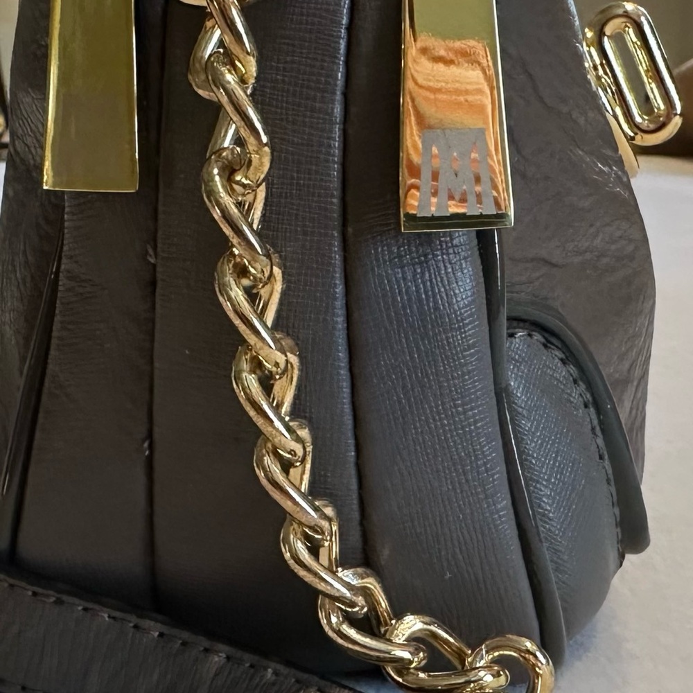 Antonio Melani Vintage Shoulder Bag - Picture 12 of 15